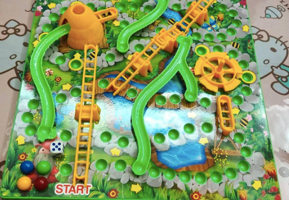 Snakes and ladders 3d