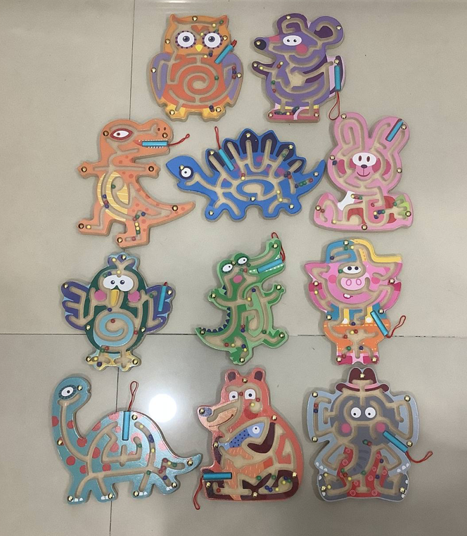 Wooden Animal Large Maze