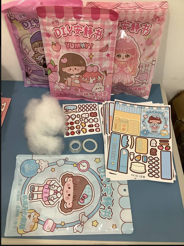 Nini & Taotao DIY Quiet Book