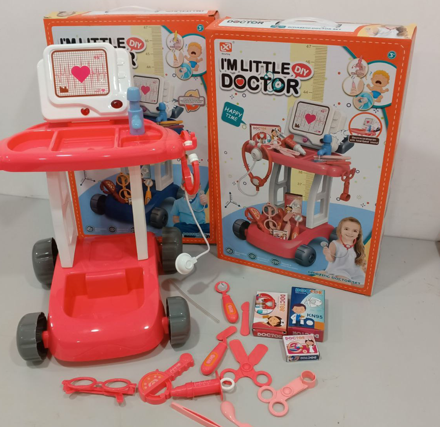I'm Little Doctor Trolley